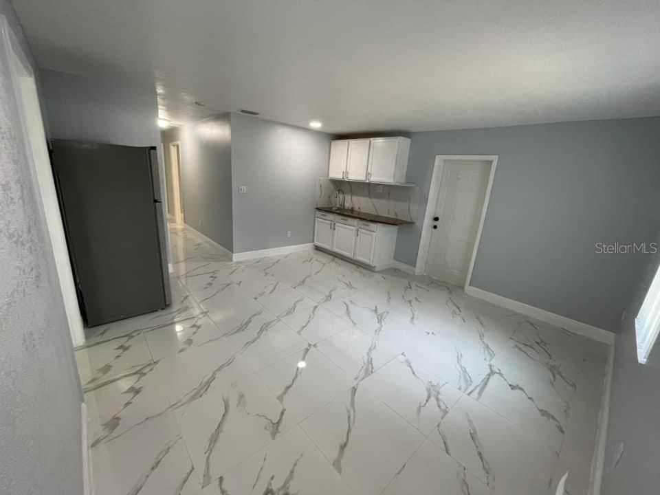 Empty room, Interior, Kitchen, Marble, Recessed Lighting
