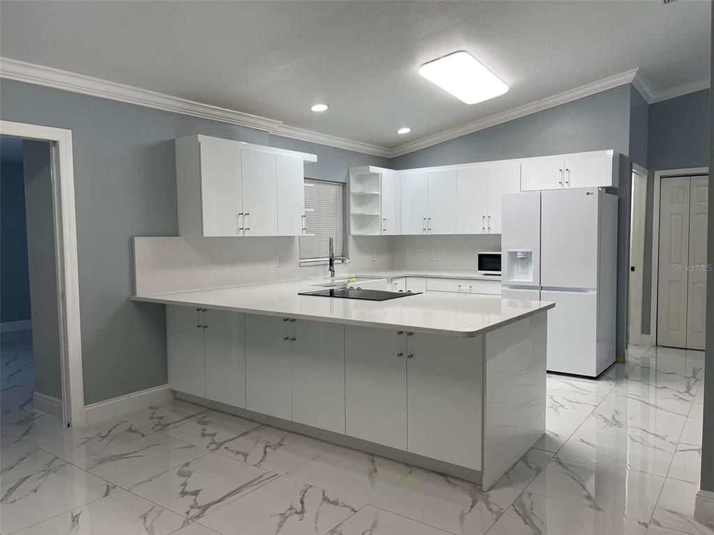 Interior, Kitchen, Marble, Recessed Lighting