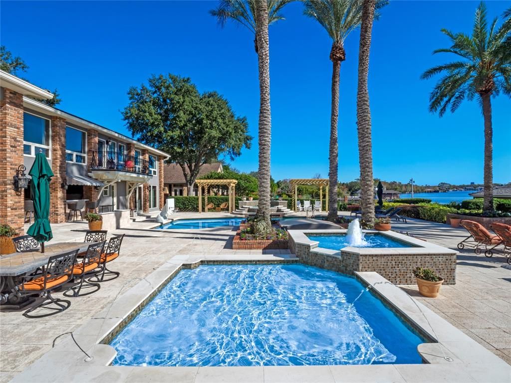 Exterior, Pool
