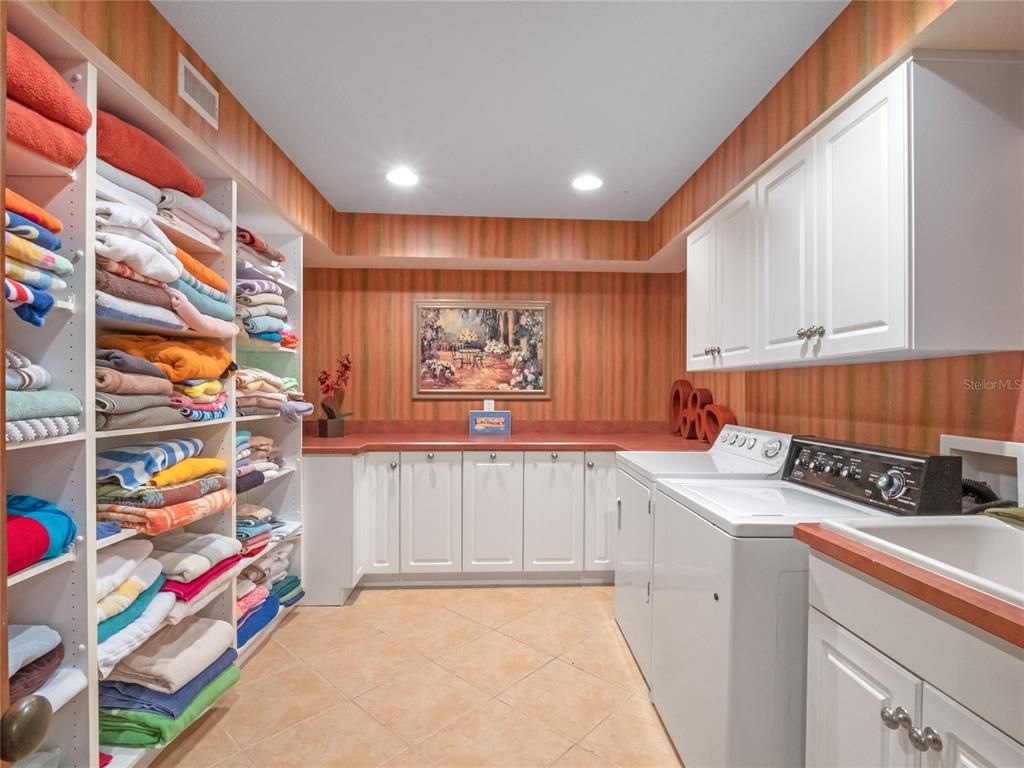 Interior, Recessed Lighting, Washer