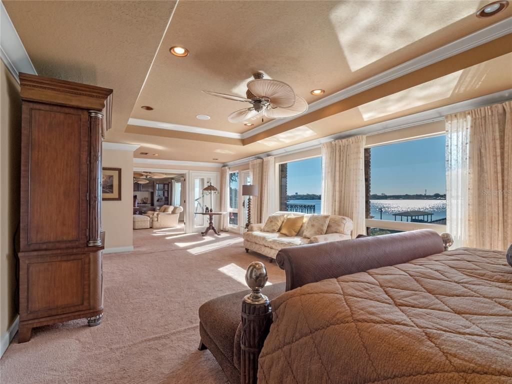 Bedroom, Interior, Living room, Recessed Lighting, Water