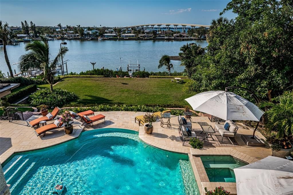 Exterior, Pool, Water