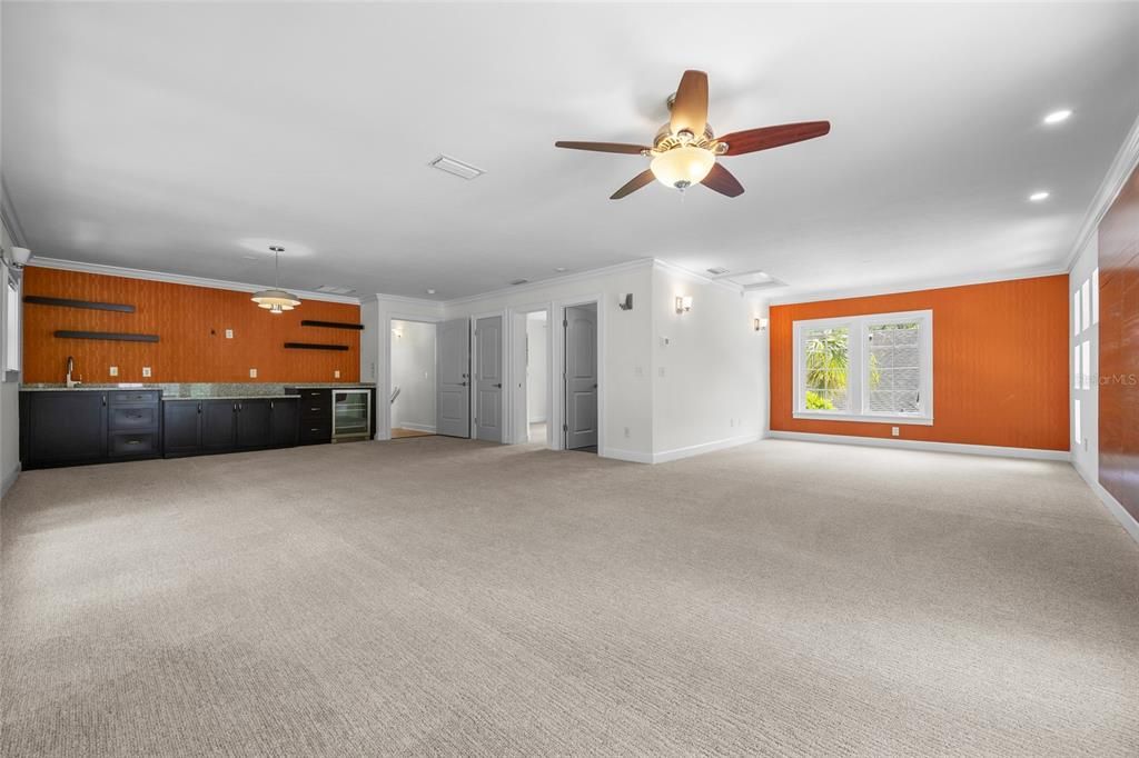 Empty room, Interior, Kitchen, Recessed Lighting