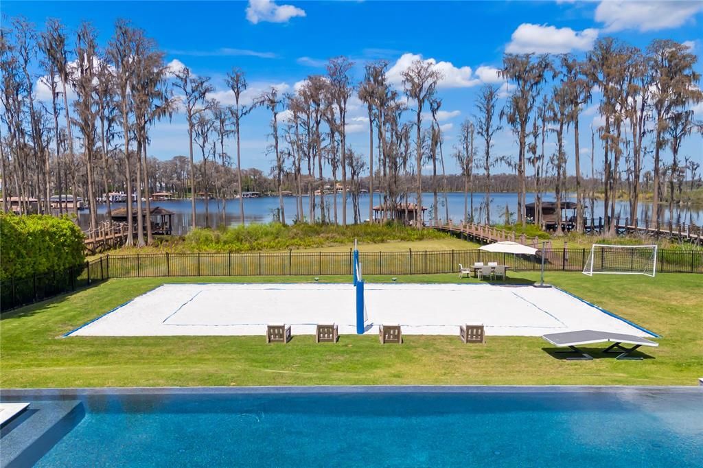 Exterior, Pool, Water