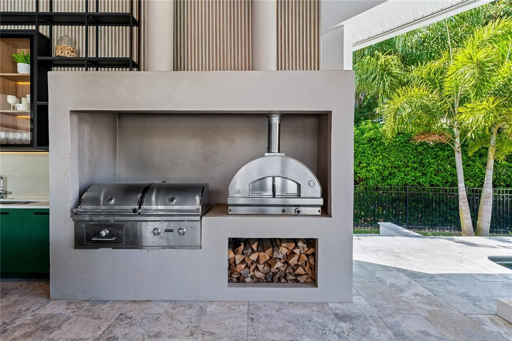 Exterior, Fireplace