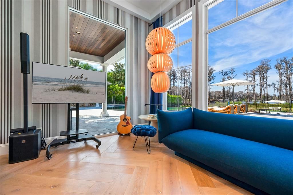 Interior, Sun Room, Wood Texture Flooring