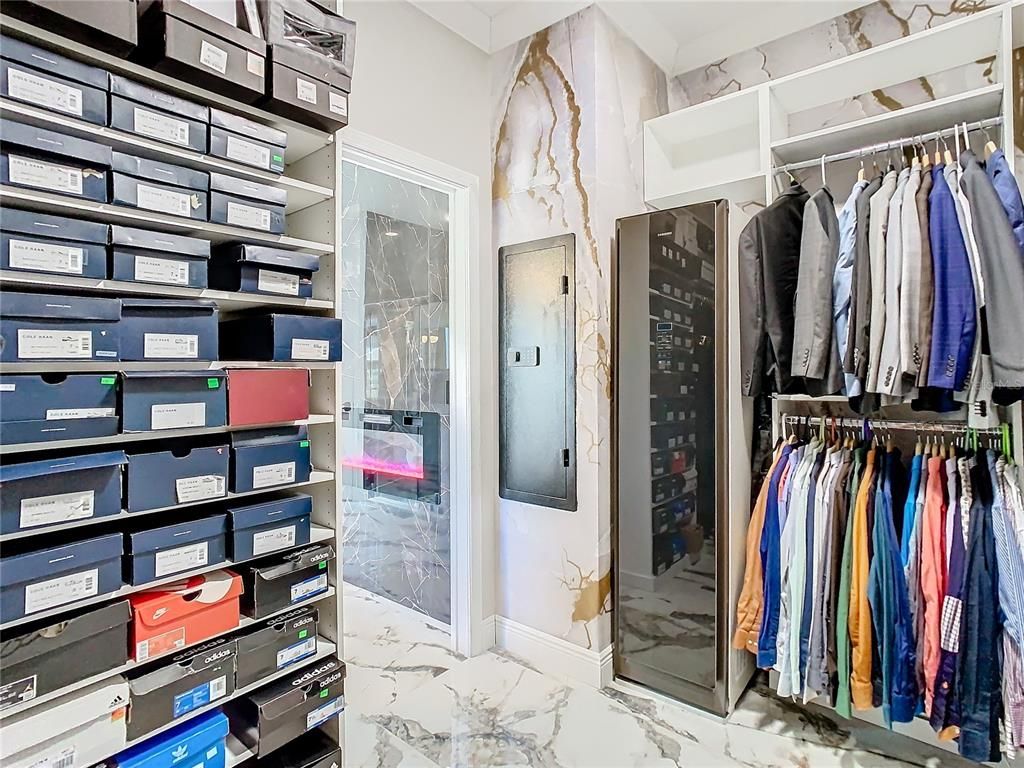 Interior, Marble, Walk-in Closets