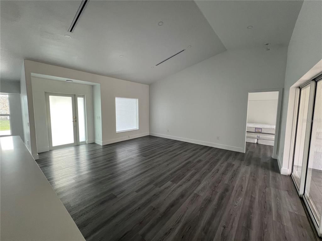 Empty room, Interior, Recessed Lighting, Wood Texture Flooring