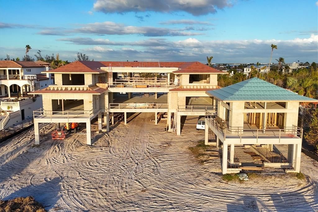Exterior, Drone