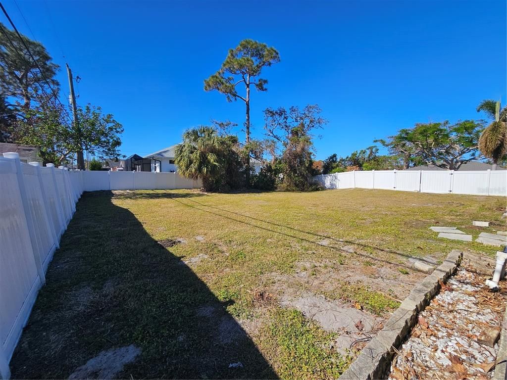 Backyard, Exterior