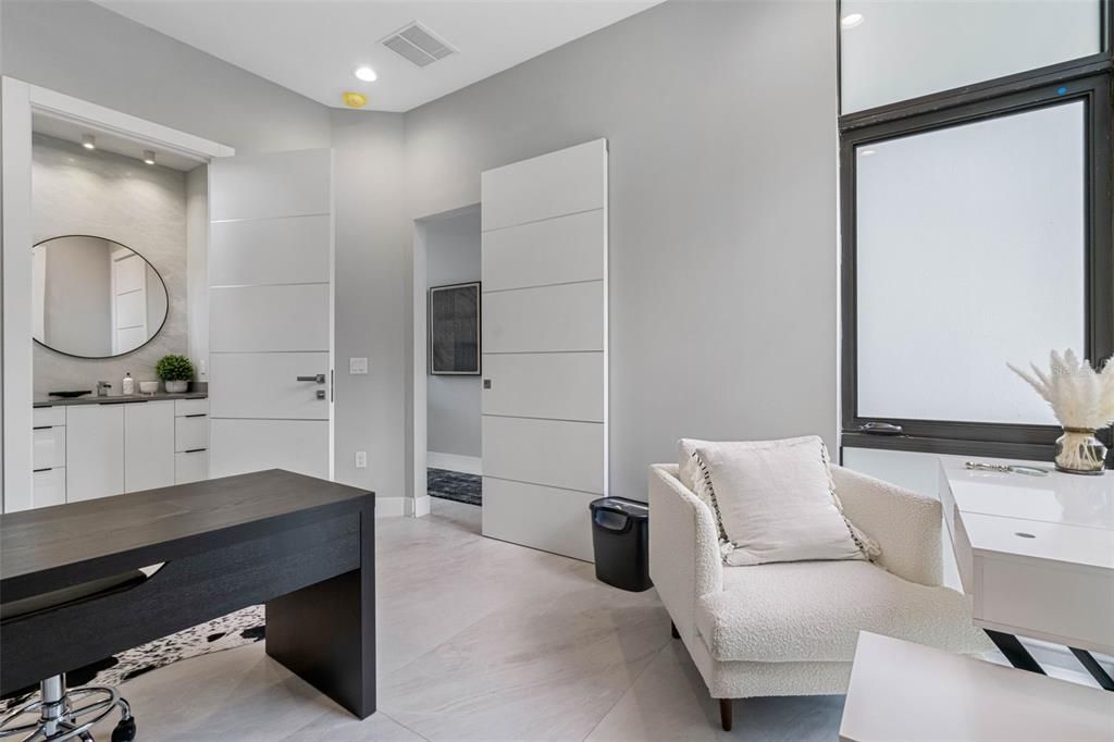 Interior, Recessed Lighting