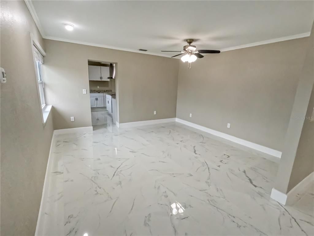 Empty room, Interior, Marble, Recessed Lighting