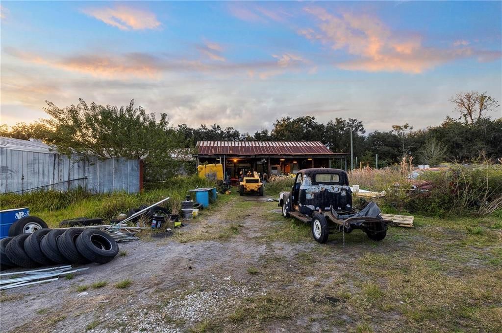 Backyard, Exterior