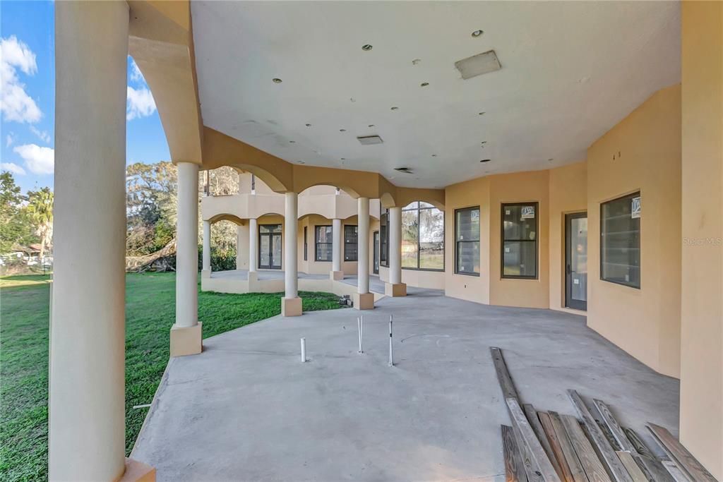 Backyard, Exterior