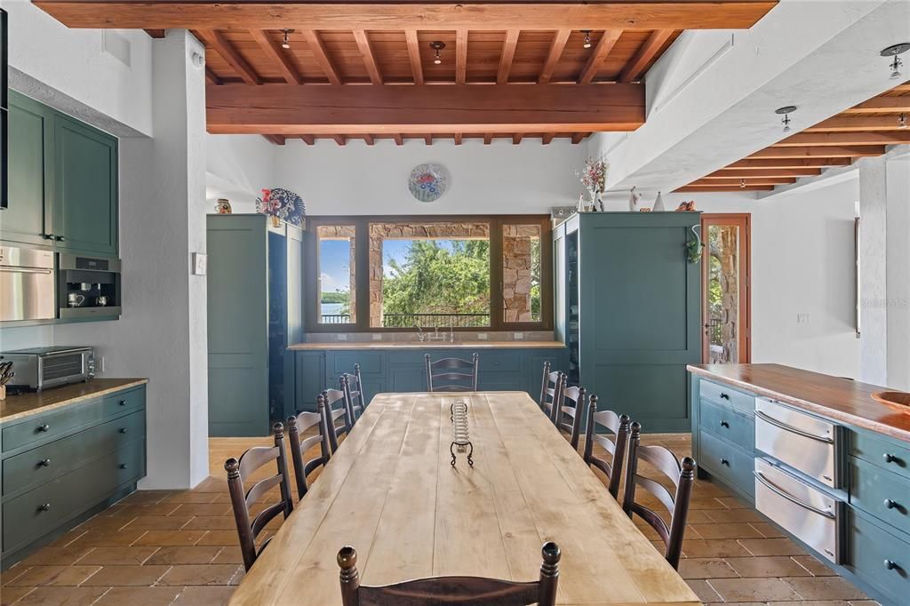 Dining room, Interior, Kitchen, Wooden Beams, Wooden Ceilings