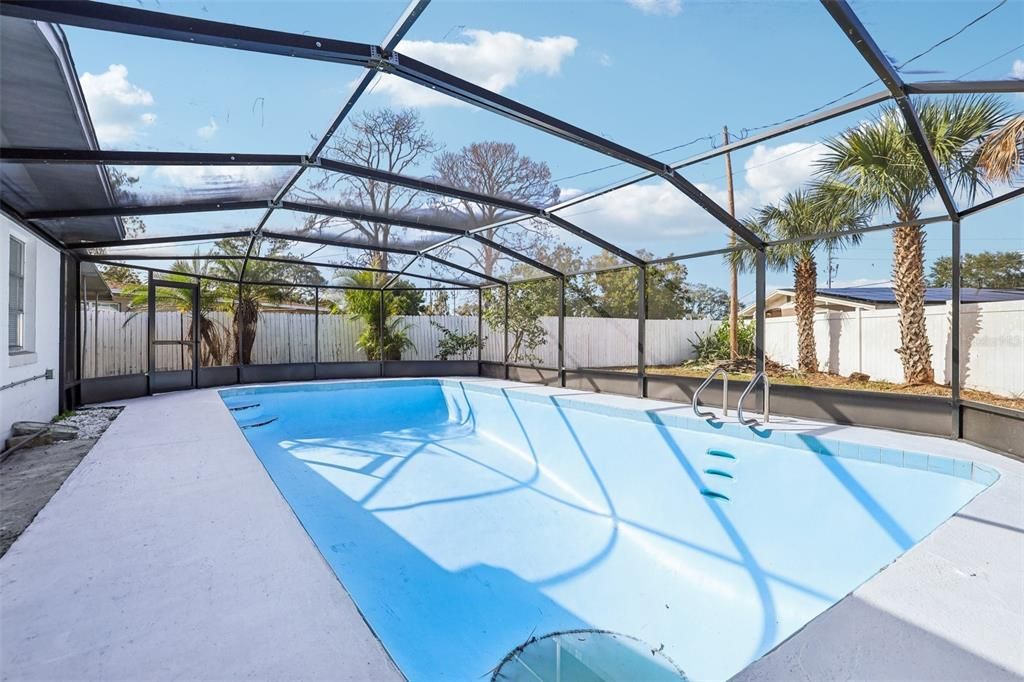 Glass Ceilings, Interior, Pool, Sun Room