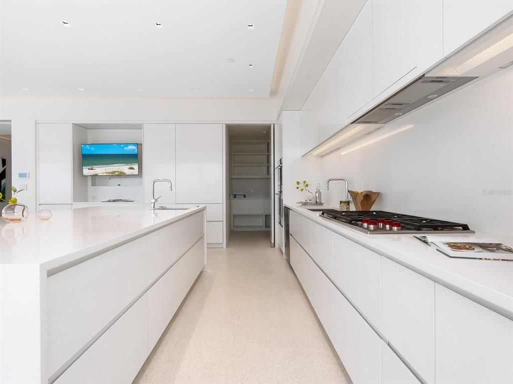 Interior, Kitchen, Recessed Lighting