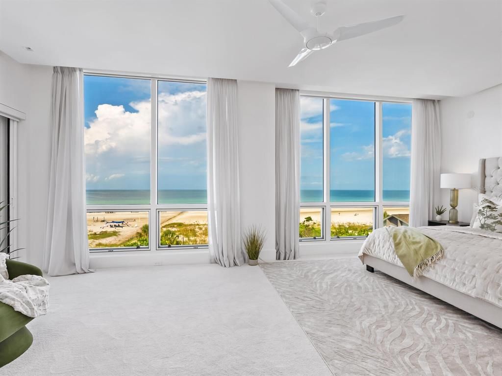 Bedroom, Interior, Water