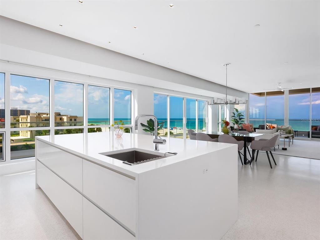 Dining room, Interior, Kitchen, Pendant Lights, Recessed Lighting, Water