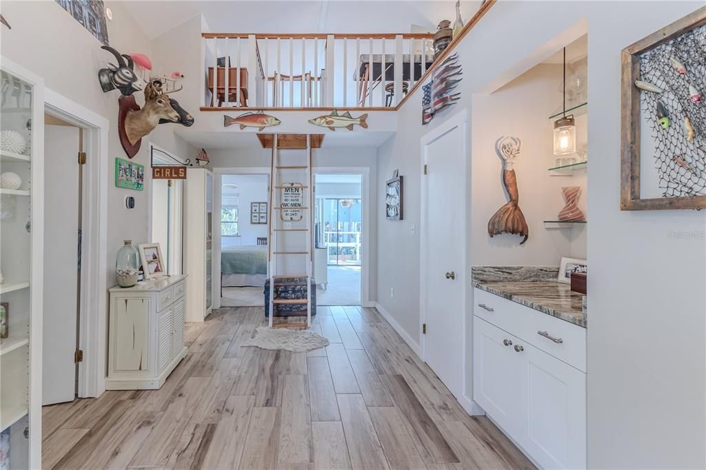 Interior, Pendant Lights, Wood Texture Flooring