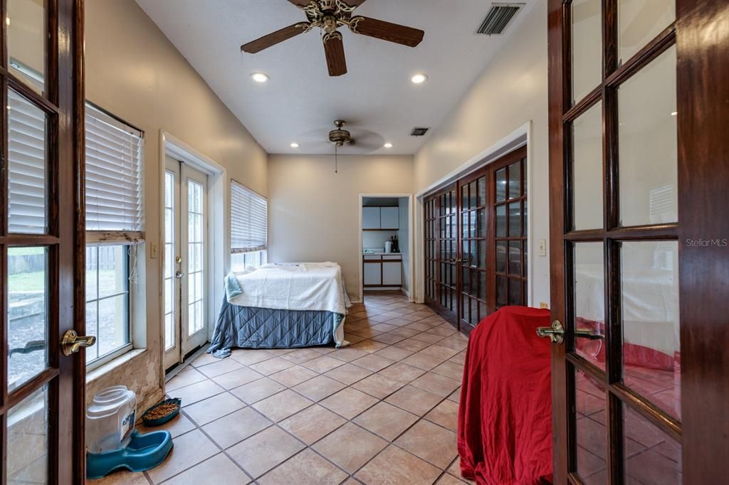 Bedroom, Interior, Recessed Lighting