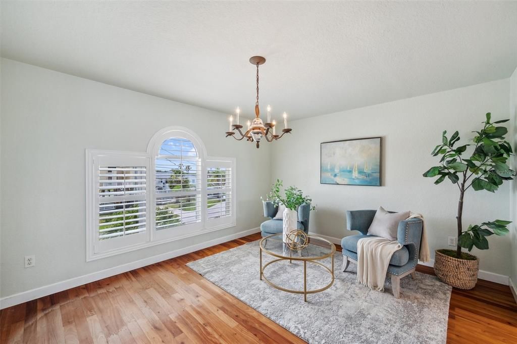 Chandelier, Interior, Wood Texture Flooring