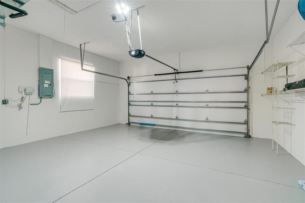 Garage, Interior