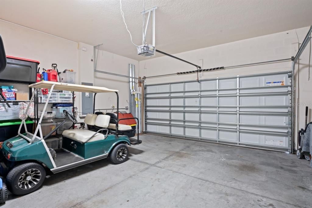 Garage, Interior