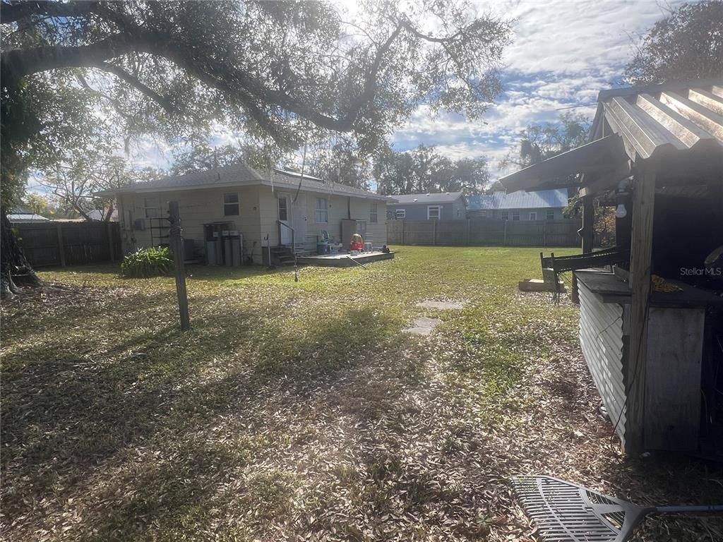 Backyard, Exterior