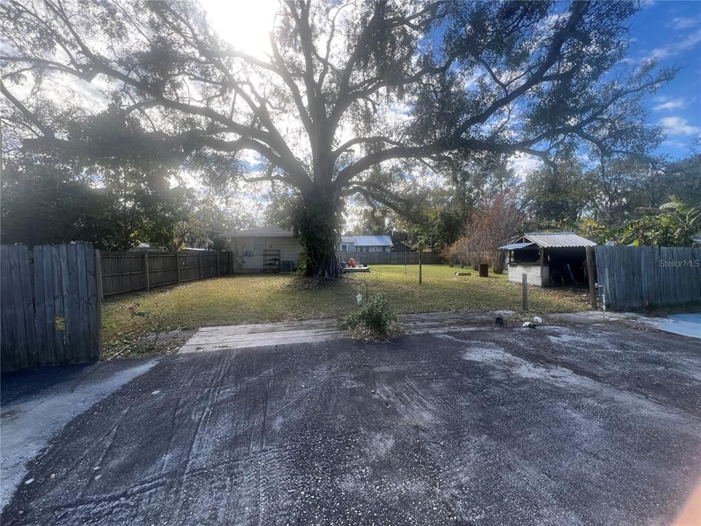 Backyard, Exterior