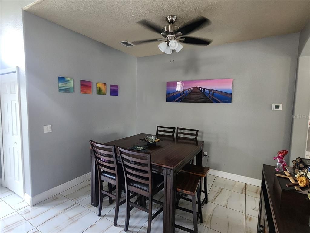 Dining room, Interior