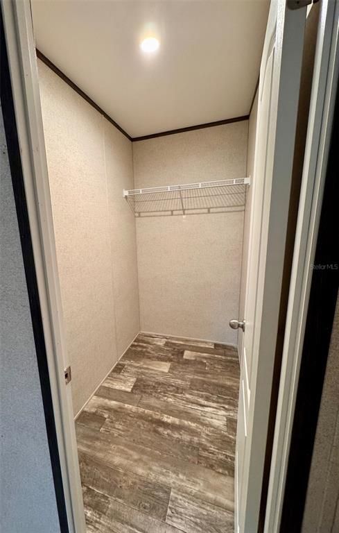 Interior, Recessed Lighting, Walk-in Closets, Wood Texture Flooring