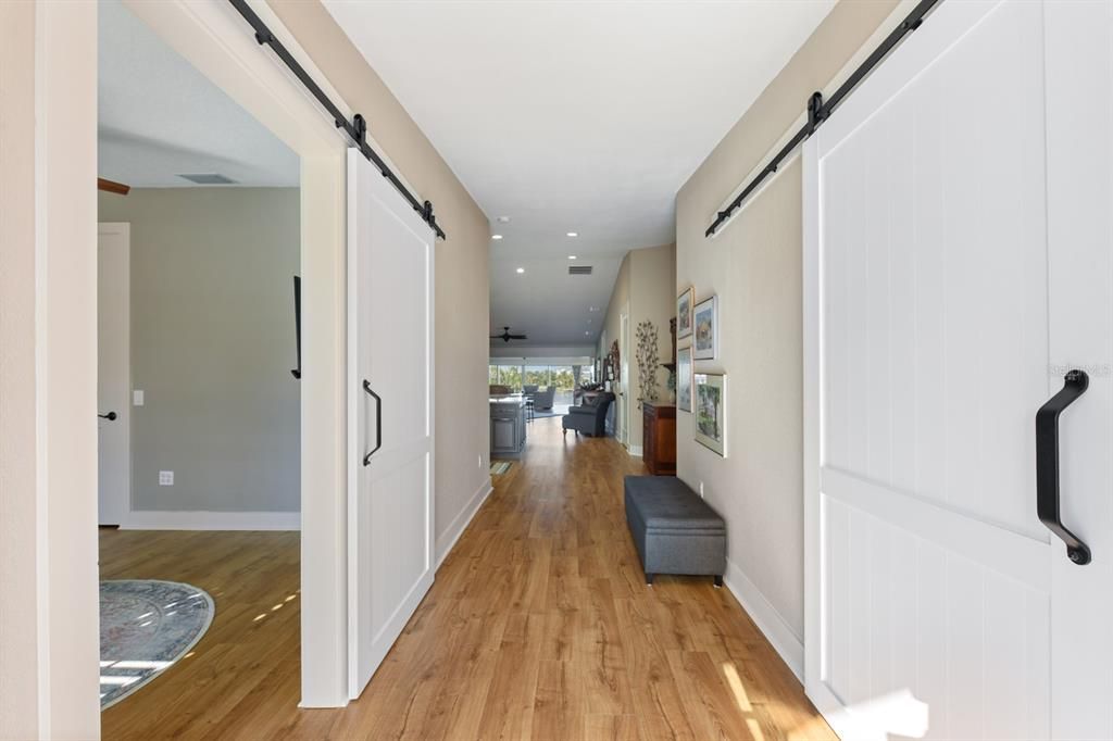 Interior, Recessed Lighting, Wood Texture Flooring