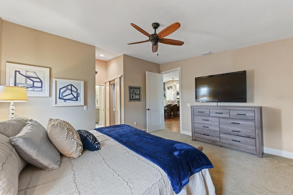 Bedroom, Interior, Recessed Lighting