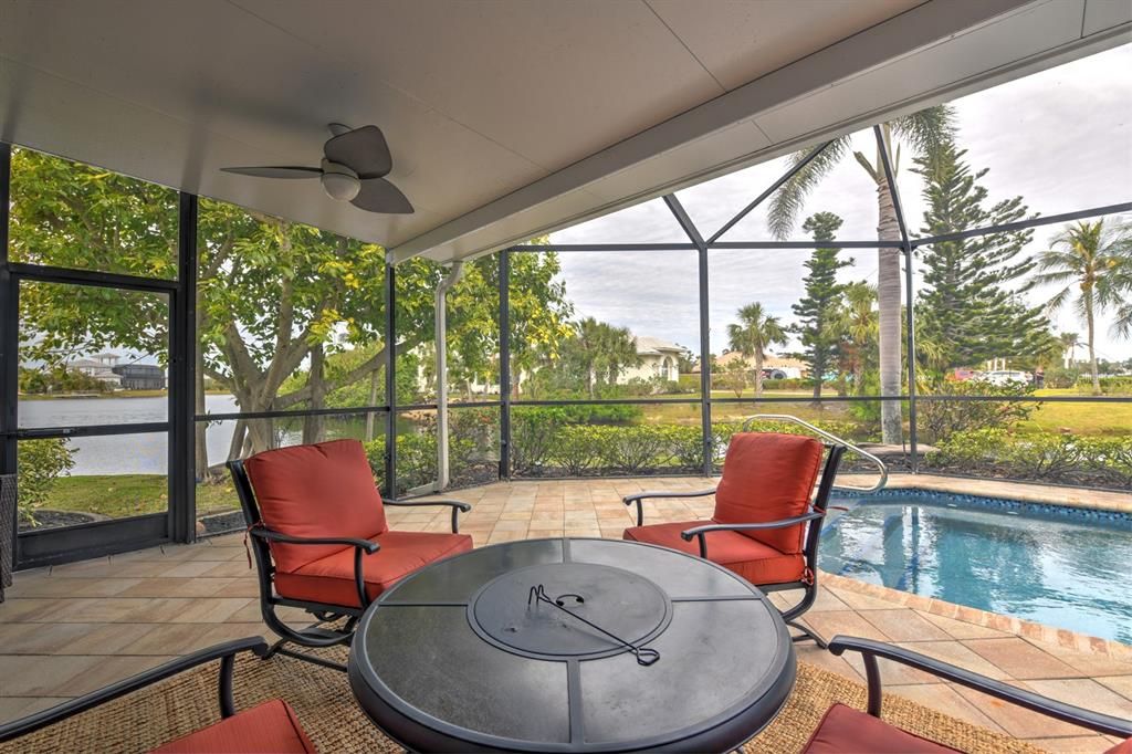 Glass Ceilings, Interior, Pool, Sun Room, Water