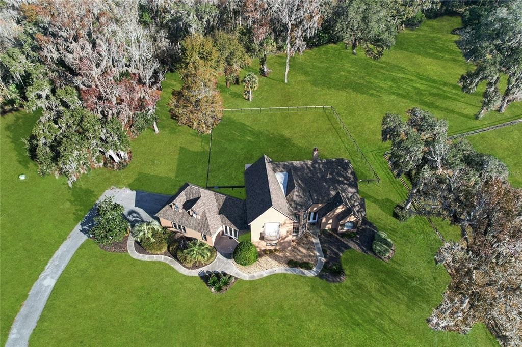Exterior, Drone