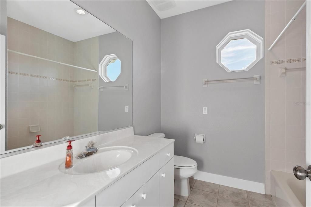 Bathroom, Interior, Recessed Lighting