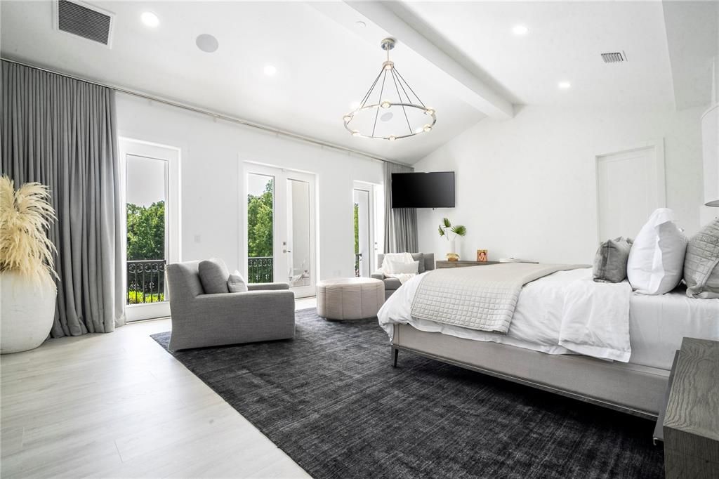 Bedroom, Interior, Pendant Lights, Recessed Lighting, Wood Texture Flooring