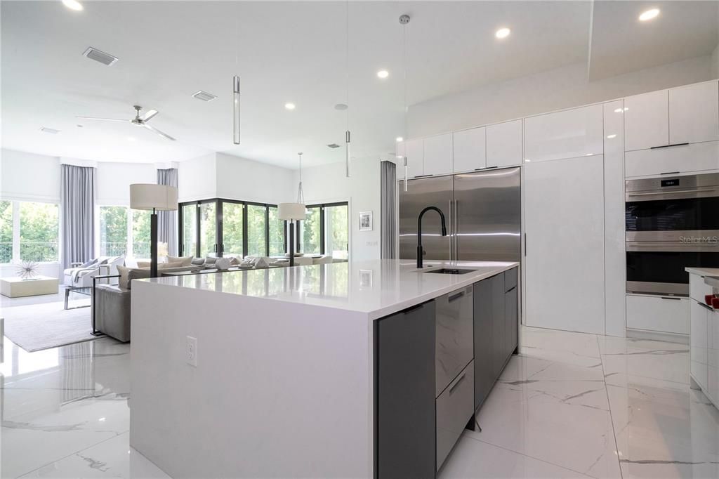 Interior, Kitchen, Living room, Marble, Pendant Lights, Recessed Lighting, Stainless Steel Appliances