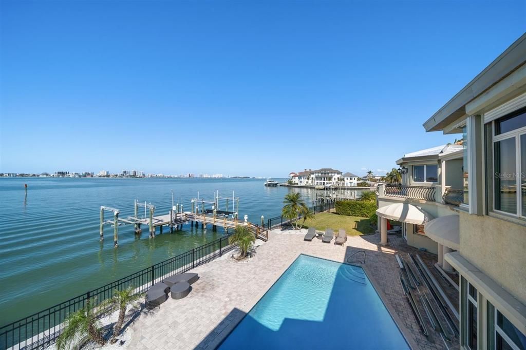 Exterior, Lake, Pool, Water