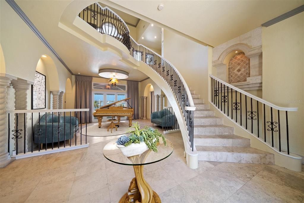 Interior, Piano, Recessed Lighting