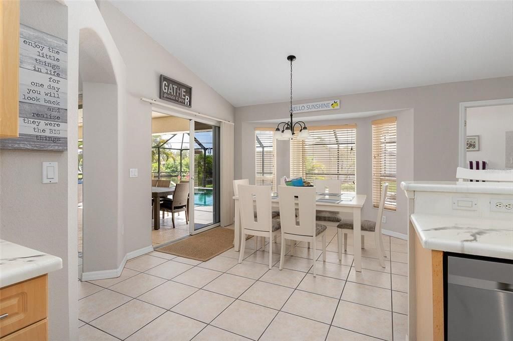 Dining room, Interior, Pendant Lights