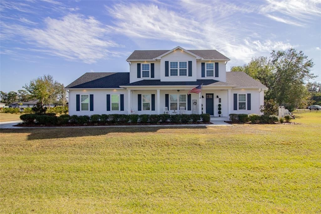 Backyard, Exterior, Facade, Farmhouse