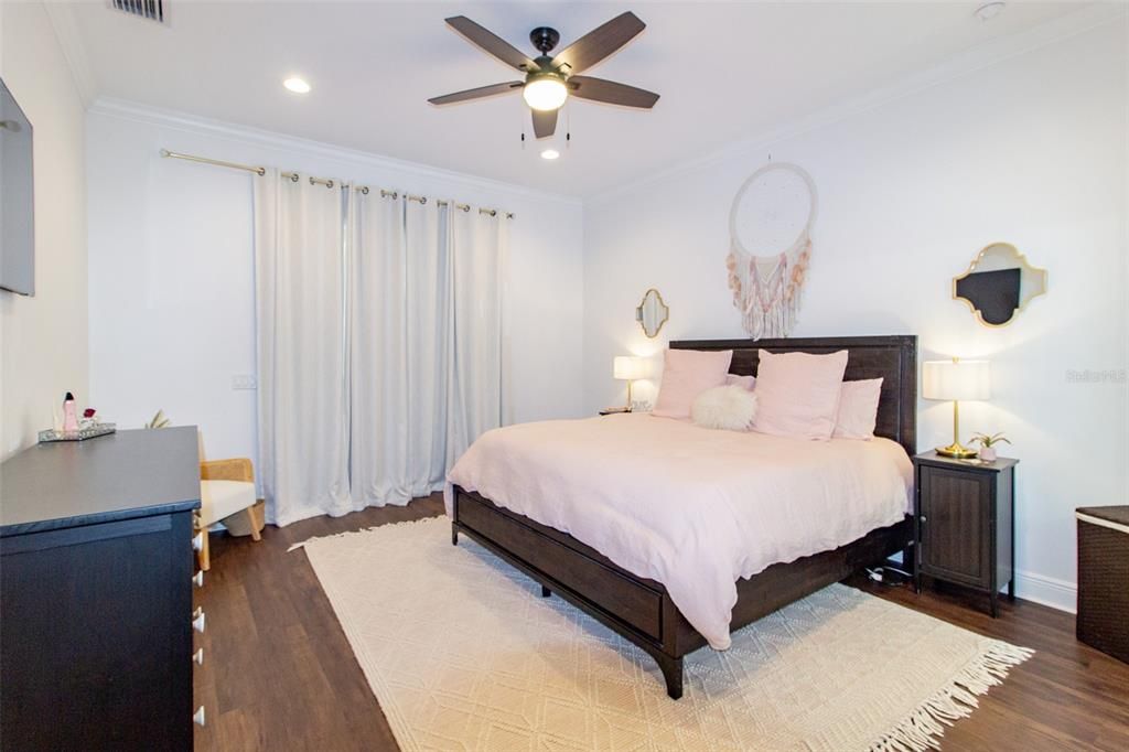 Bedroom, Interior, Recessed Lighting, Wood Texture Flooring