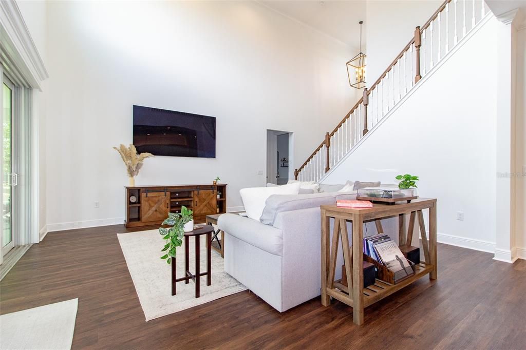 Interior, Living room, Pendant Lights, Wood Texture Flooring