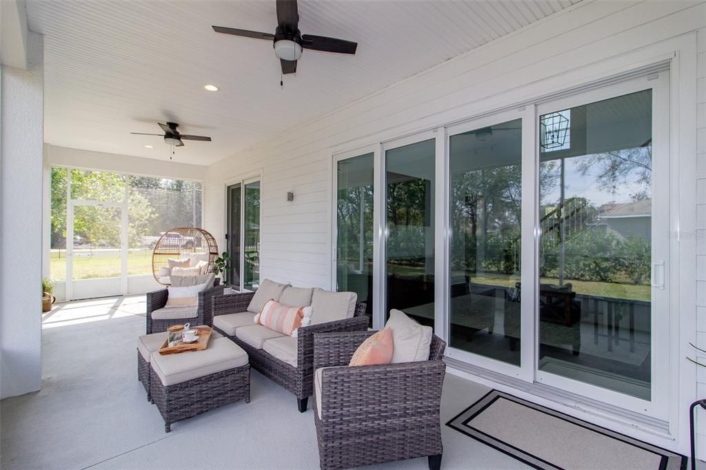 Interior, Living room, Recessed Lighting, Sun Room