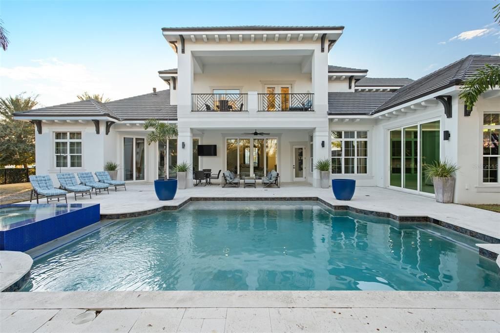 Exterior, Pool
