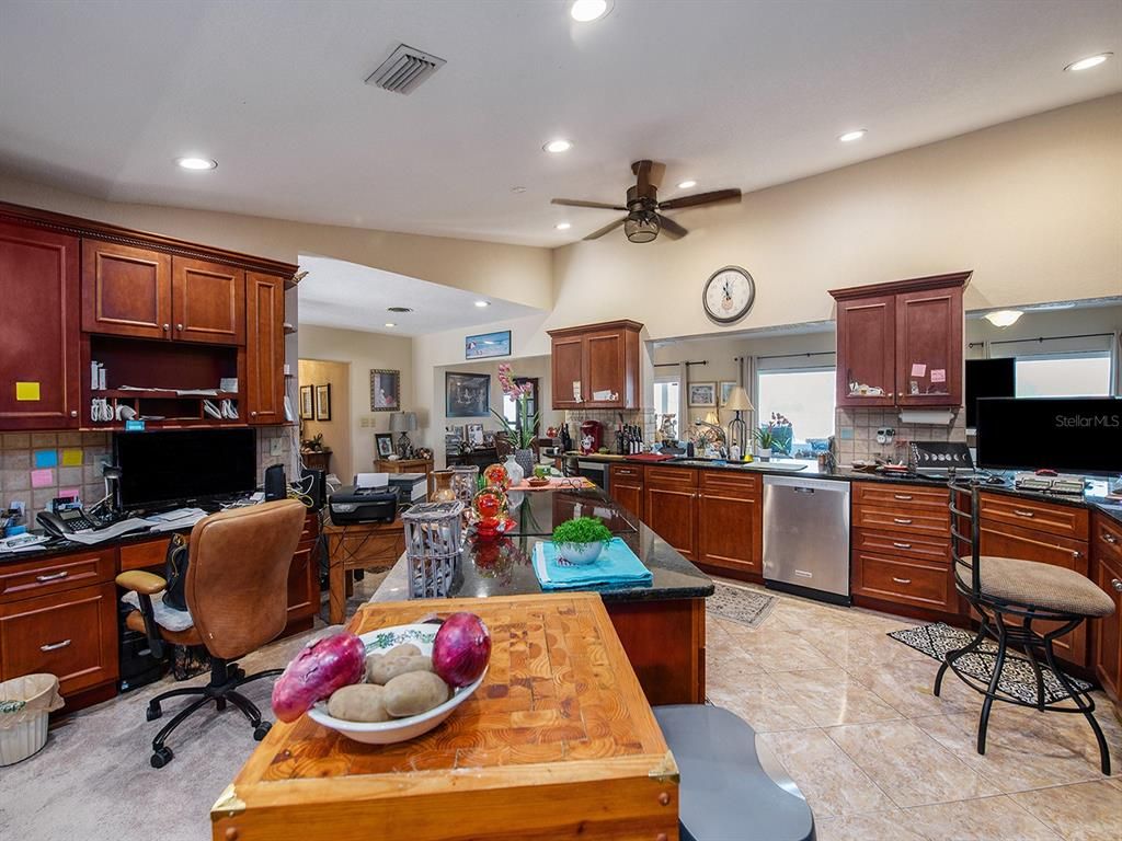 Interior, Kitchen, Living room, Recessed Lighting