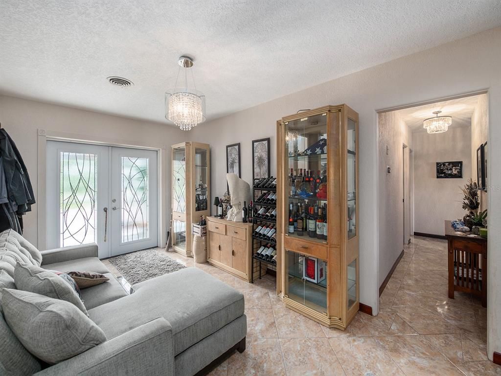 Chandelier, Interior, Wine Storage