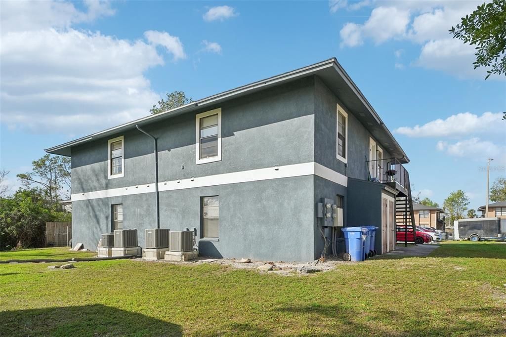 Backyard, Exterior